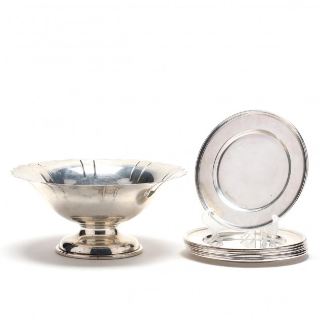 a-sterling-silver-footed-bowl-and-set-of-six-bread-plates