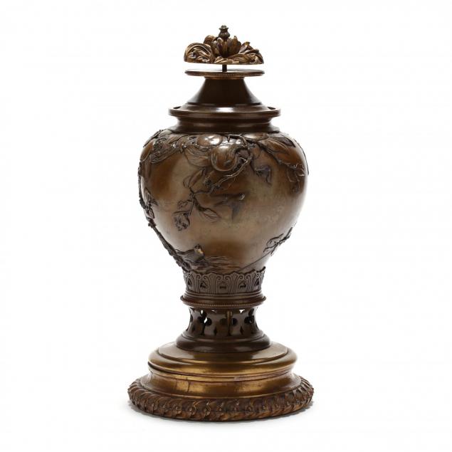 a-large-meiji-period-japanese-bronze-urn