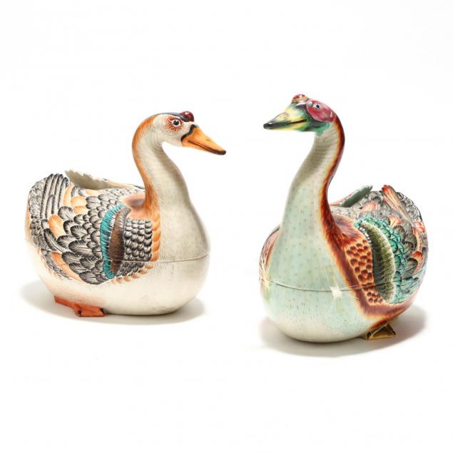 mottahedeh-pair-of-large-lidded-porcelain-duck-form-tureens