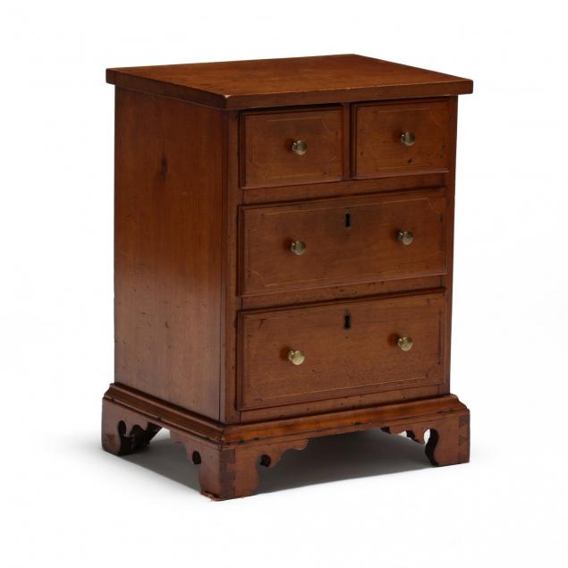 north-carolina-chippendale-inlaid-child-s-chest-of-drawers