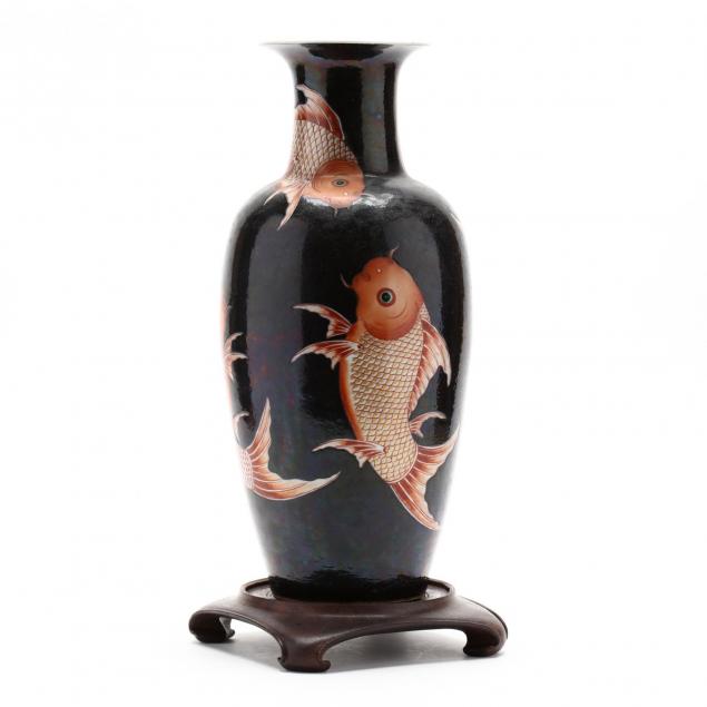 chinese-famille-noir-porcelain-vase-decorated-with-koi
