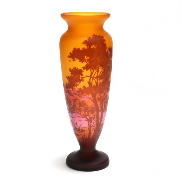 large-contemporary-cameo-glass-vase