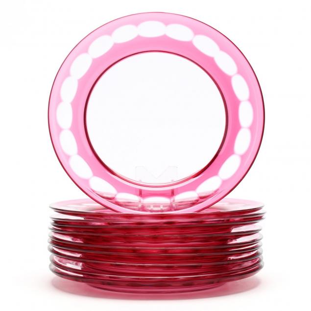 set-of-ten-cranberry-cut-to-clear-plates