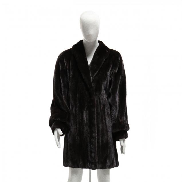 ladies-three-quarter-mink-coat