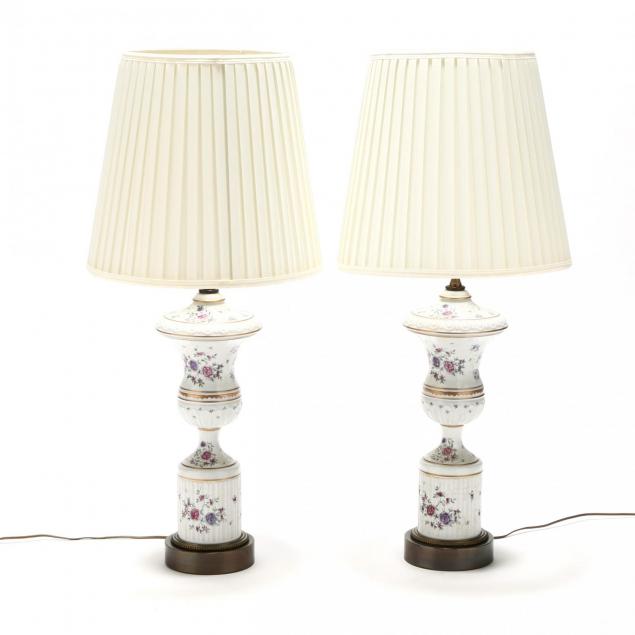 pair-of-samson-porcelain-urn-form-table-lamps