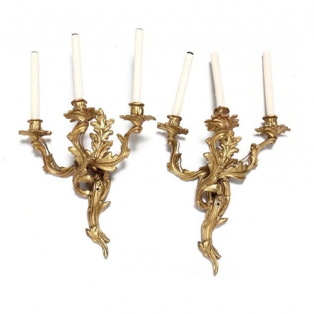 pair-of-louis-xv-style-wall-sconces