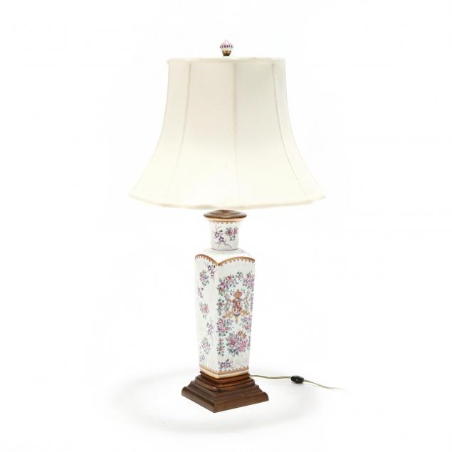samson-armorial-decorated-porcelain-table-lamp