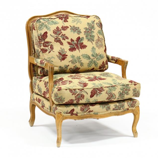 french-provincial-style-oversized-fauteuil