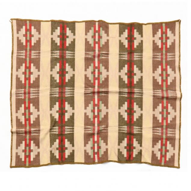 vintage-pendleton-mill-woolen-navajo-blanket