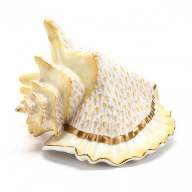 herend-conch-shell-porcelain-sculpture