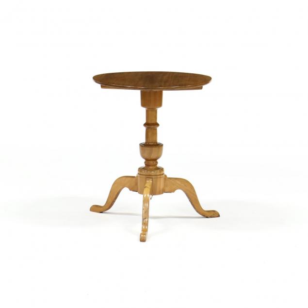 diminutive-custom-queen-anne-style-side-table