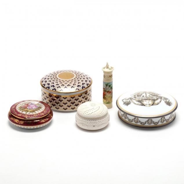 five-decorative-lidded-boxes