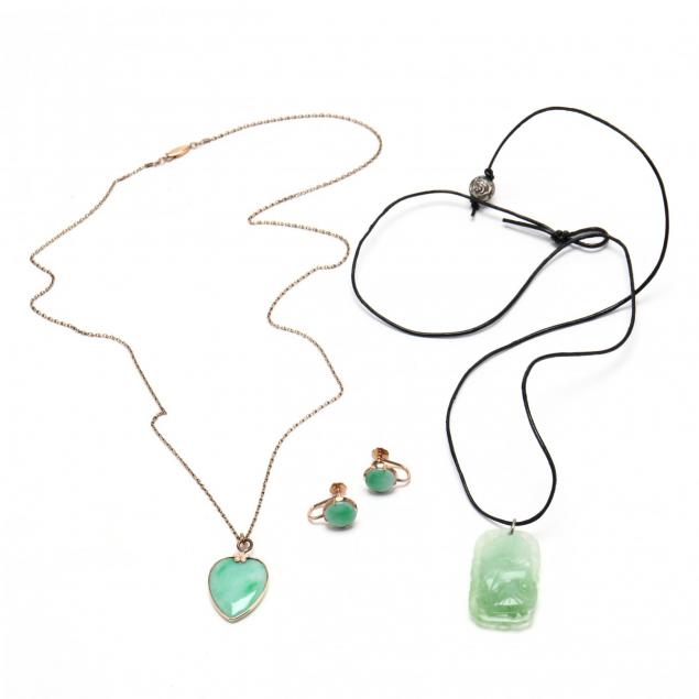 three-vintage-jade-jewelry-items