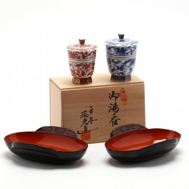 two-japanese-kiyomizu-yaki-covered-tea-cups-and-two-lacquer-bowls
