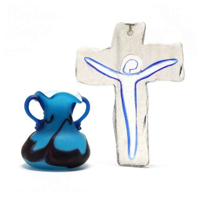 modern-art-glass-crucifix-and-vase