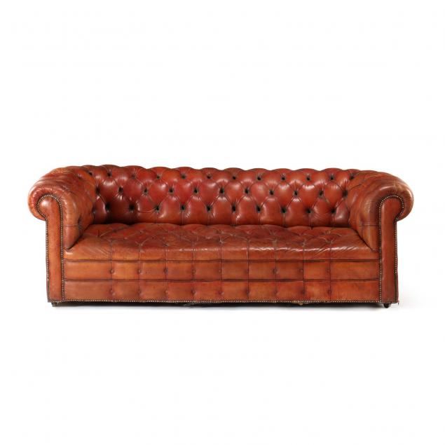 english-art-deco-leather-upholstered-chesterfield-sofa