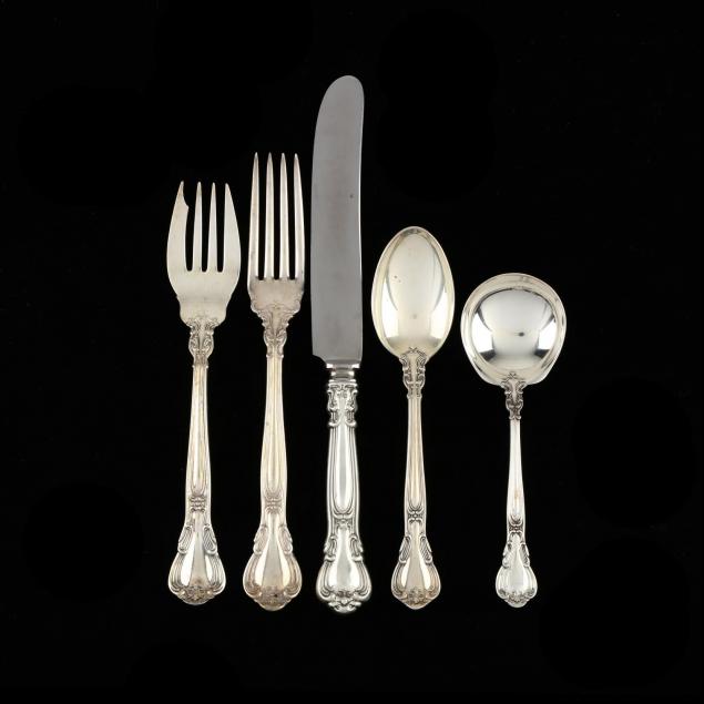 gorham-chantilly-sterling-silver-flatware-service