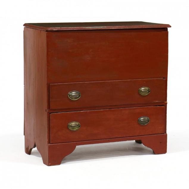 new-england-painted-mule-chest