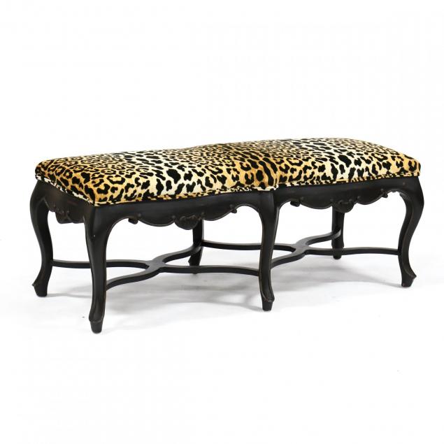 designer-italianate-upholstered-bench