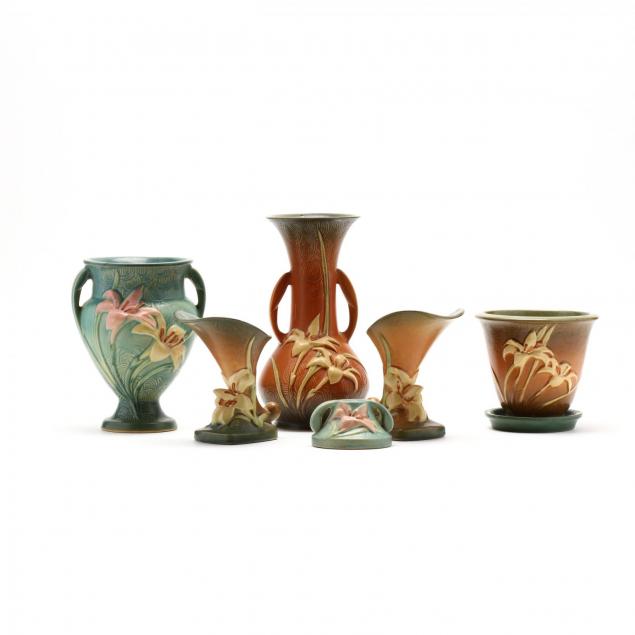 roseville-group-of-assembled-zephyr-lily-pottery