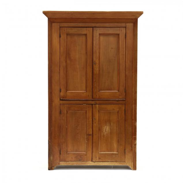 southern-yellow-pine-flat-wall-cupboard