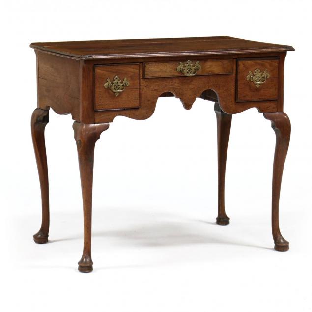 george-iii-queen-anne-dressing-table