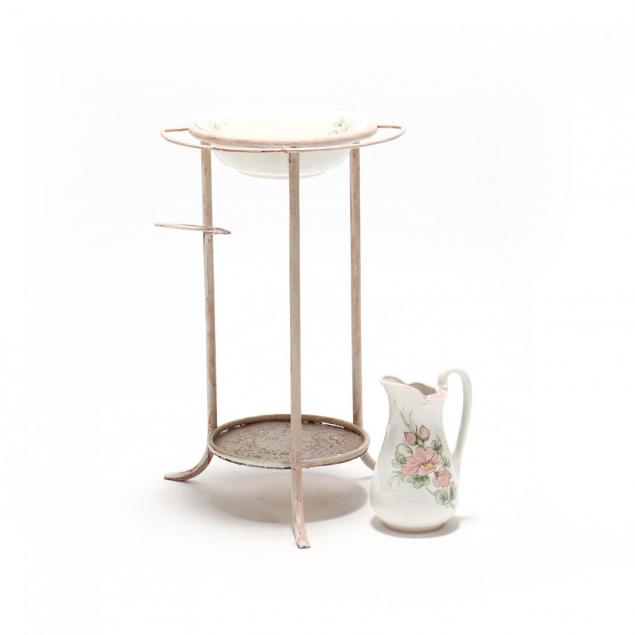 french-painted-metal-wash-stand