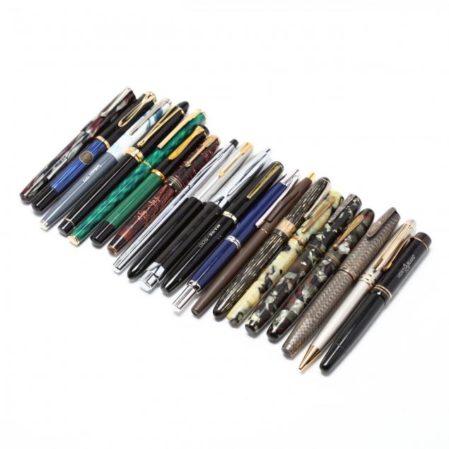 collection-of-vintage-writing-utensils