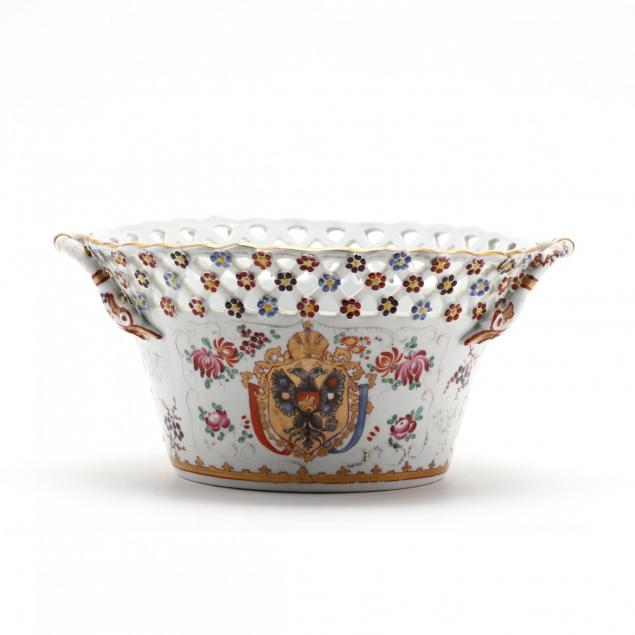 samson-armorial-decorated-porcelain-basket