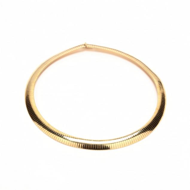 14kt-gold-wide-omega-necklace
