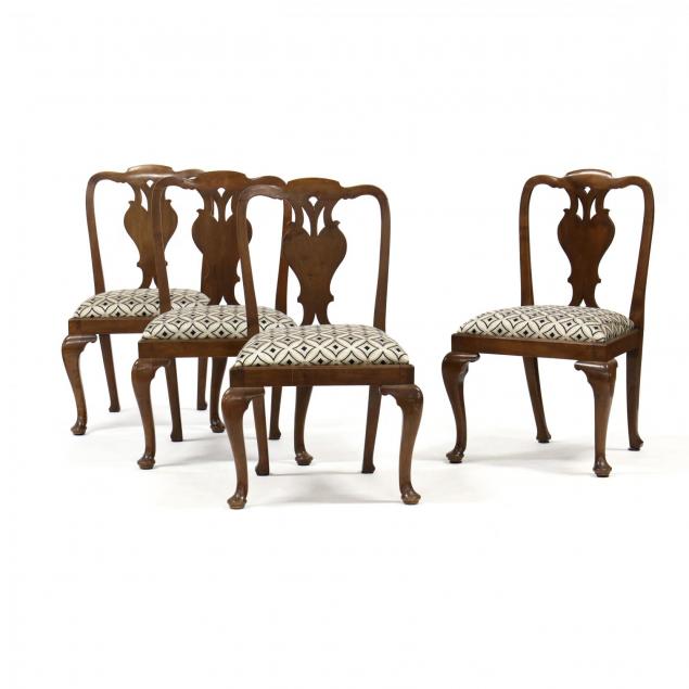 set-of-four-queen-anne-style-dining-chairs