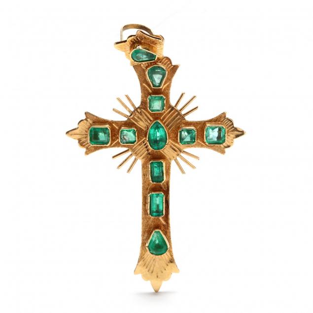 18kt-gold-emerald-cross-pendant