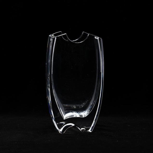 baccarat-crystal-vase