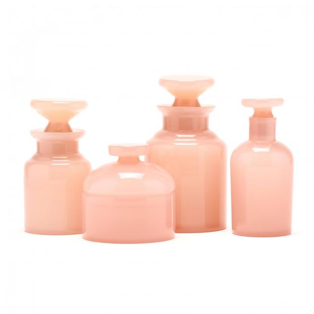 gino-cenedese-four-piece-toilette-set