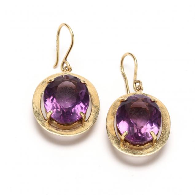 gold-and-amethyst-ear-pendants