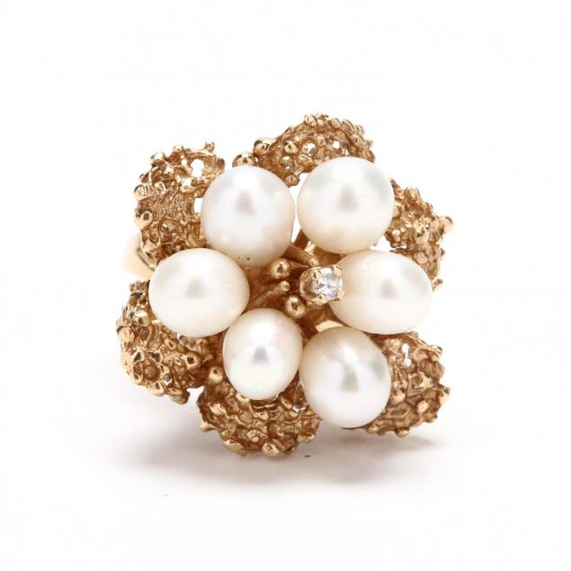 14kt-gold-pearl-and-diamond-ring