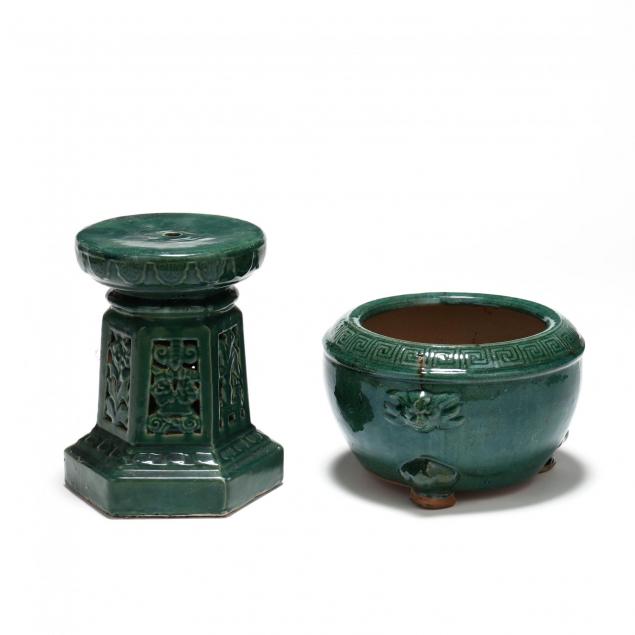 chinese-green-glazed-jardiniere-and-associated-pedestal