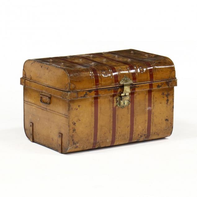 antique-painted-metal-trunk