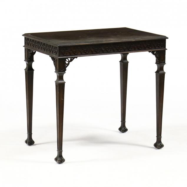 chinese-chippendale-style-table