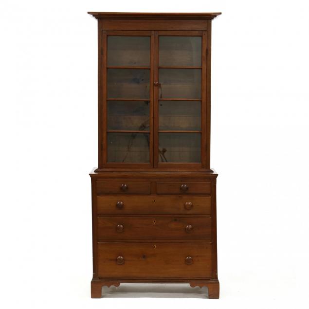 southern-chippendale-step-back-flat-wall-cupboard