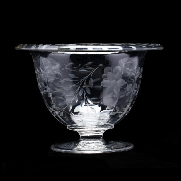 large-cut-glass-table-urn