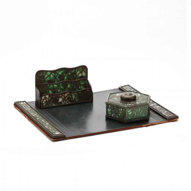 tiffany-studios-three-piece-i-grapevine-i-desk-set