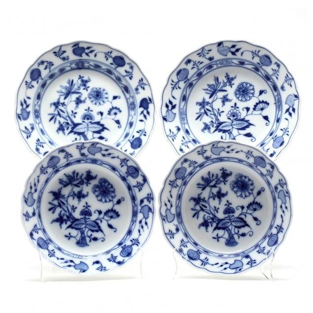 meissen-pair-of-blue-onion-plates-and-bowls