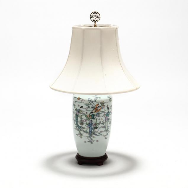 chinese-porcelain-table-lamp