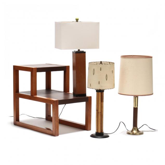 mid-century-table-and-lamps