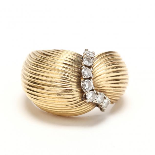 18kt-gold-diamond-ring