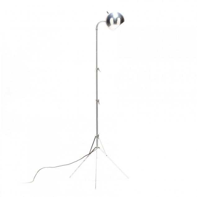 modernist-tripod-floor-lamp