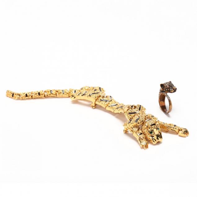 two-tiger-motif-jewelry-pieces