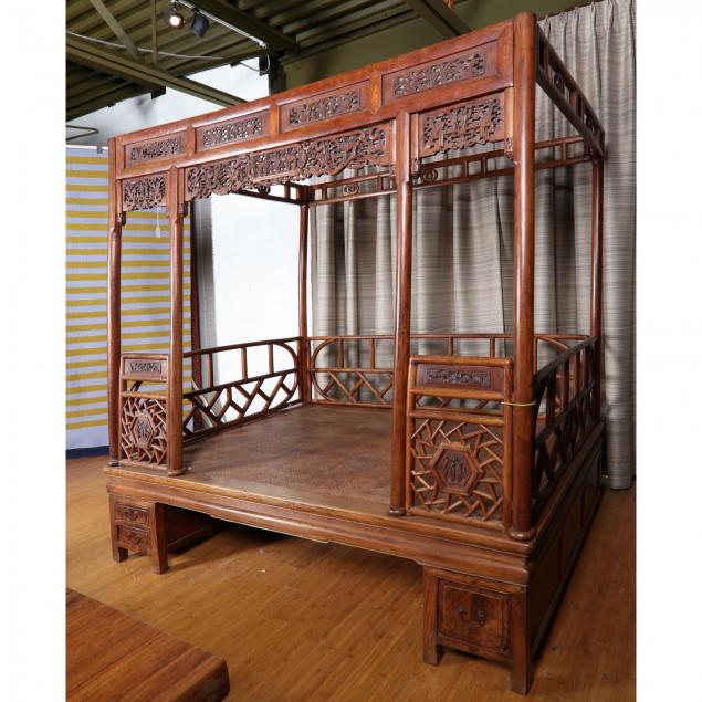 antique-chinese-canopy-bed