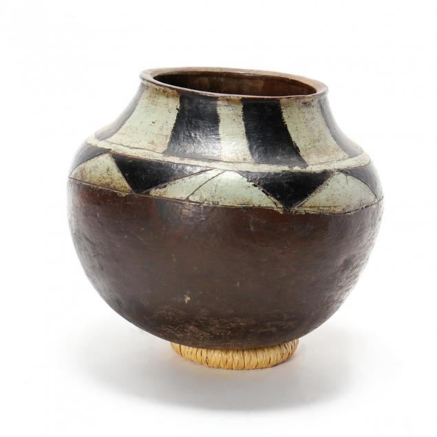 african-painted-pottery-vessel